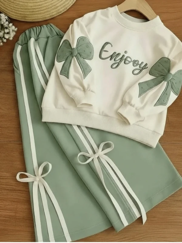 Fiyonklu ikili kız takım 