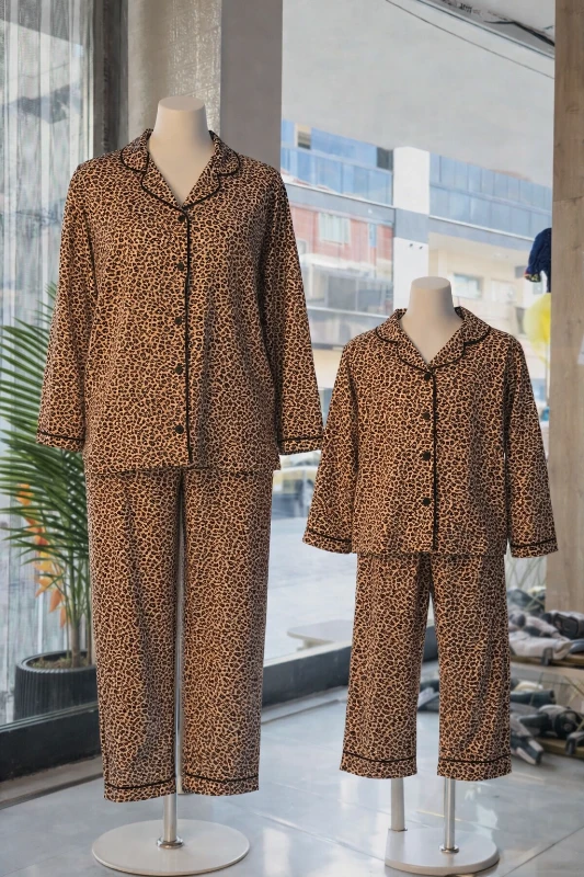 Anne kız leoparlı pijama takımı