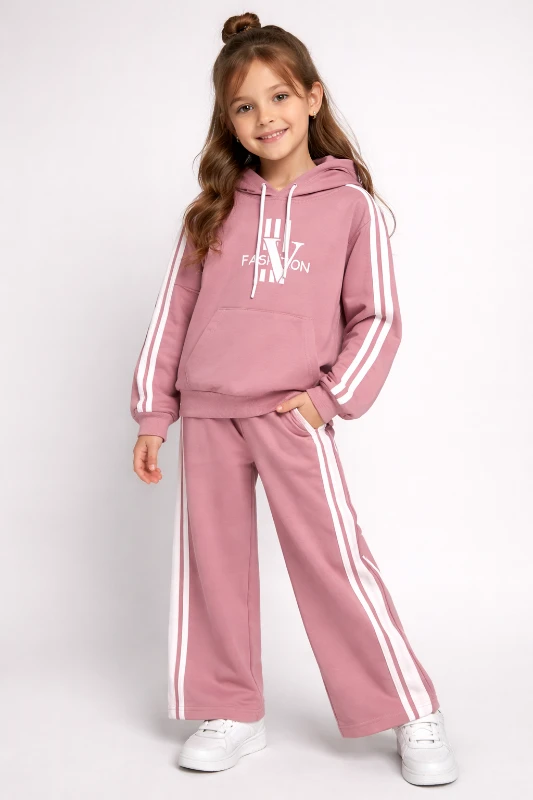 Kapşonlu garson takım 