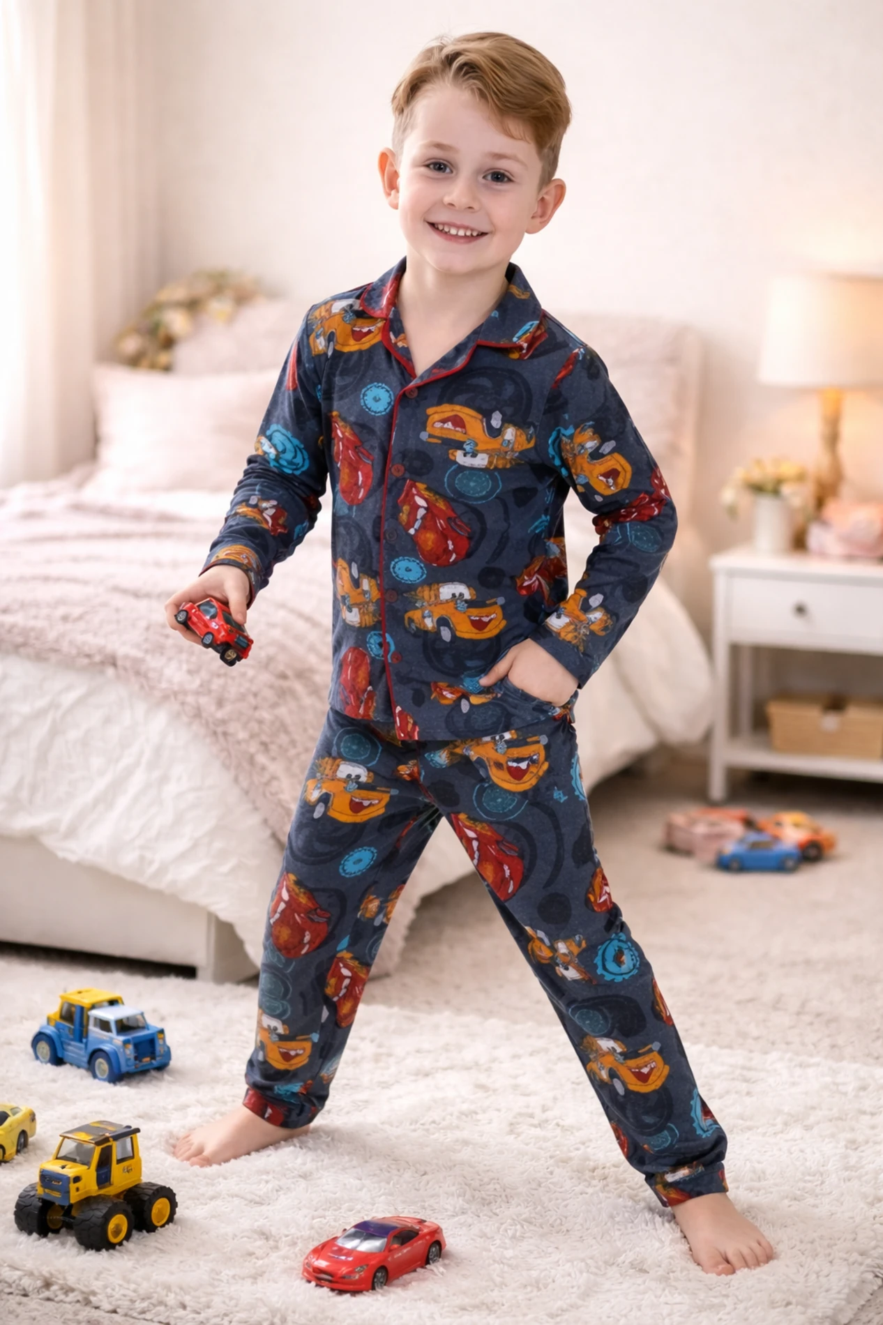 Araba baskılı erkek takım 